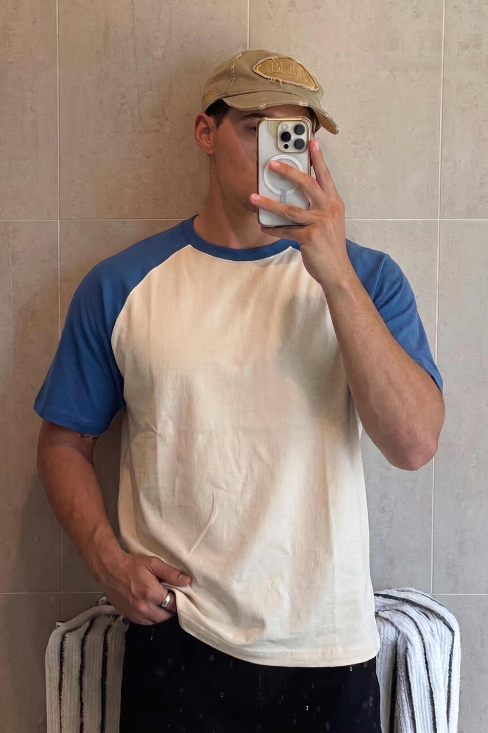 Lemonade Stand - Raglan