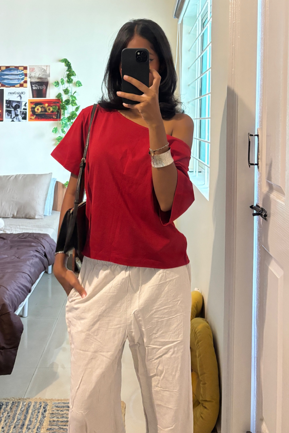 Late Checkout Off Shoulder Red