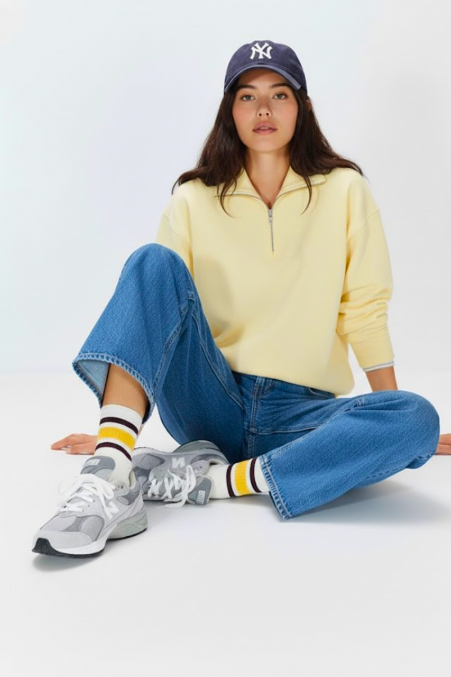 Butter Cream Quarter Zipper